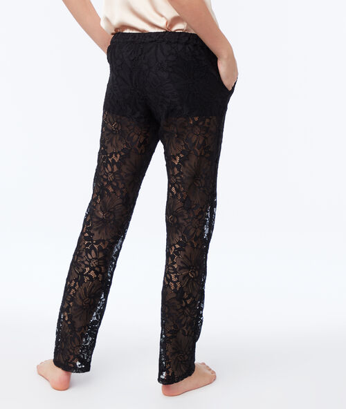 Pantalon guipure noir.