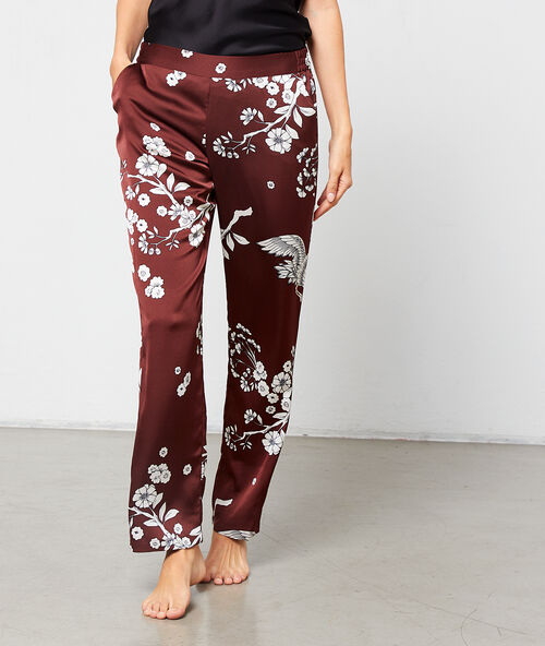 Pantalon satin&eacute; imprim&eacute; marron.