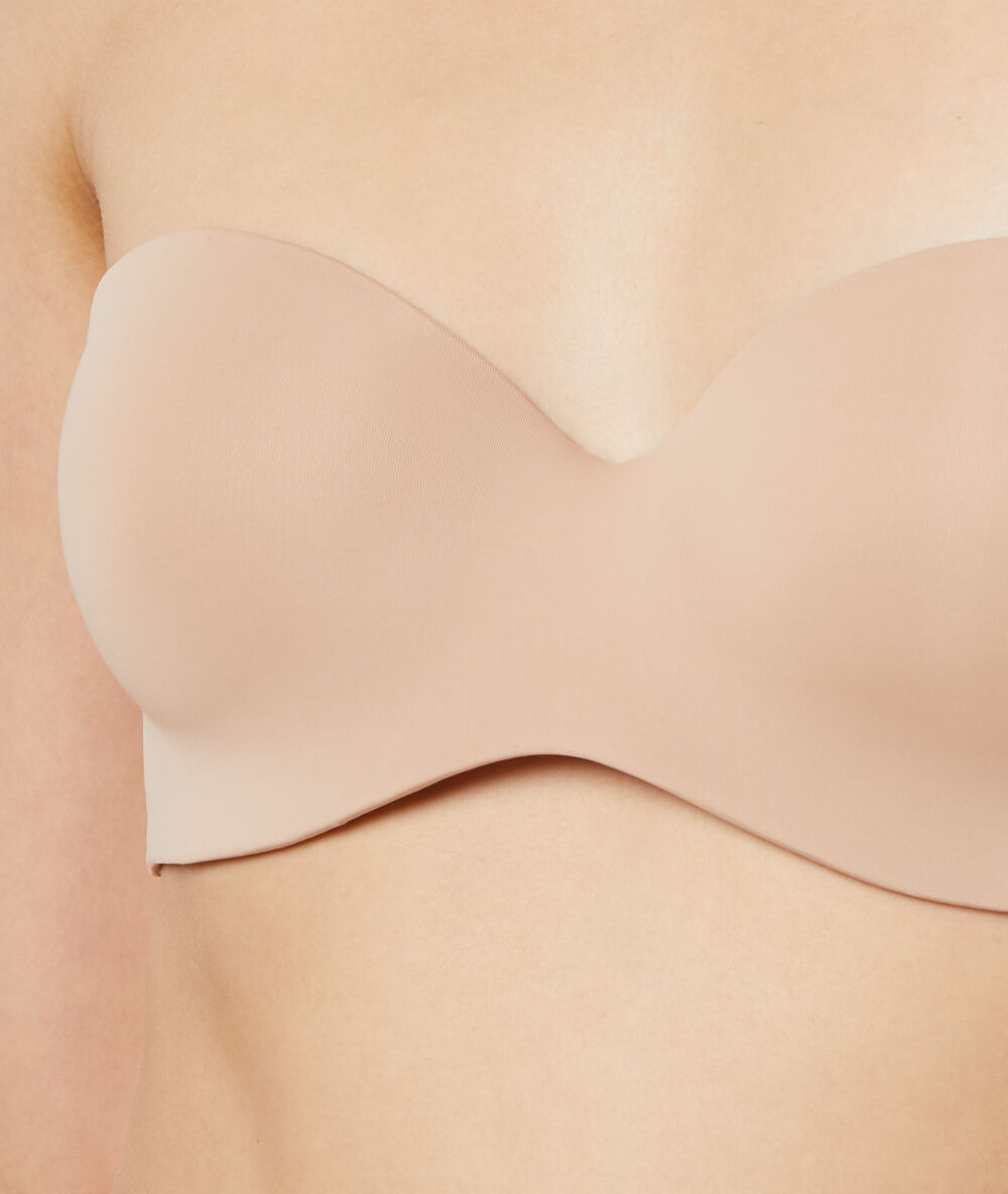 Strapless microvezel push up, afneembare schouderbandjes beige.