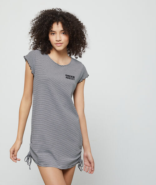 Gestreepte babydoll 'green addict' in biologisch katoen zwart.