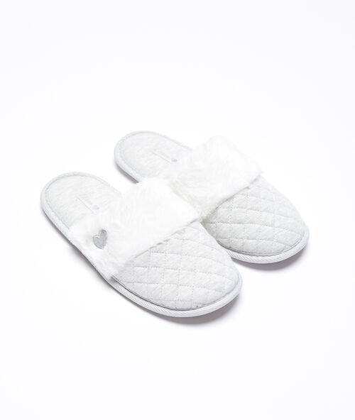 Slippers in fleece grijs.