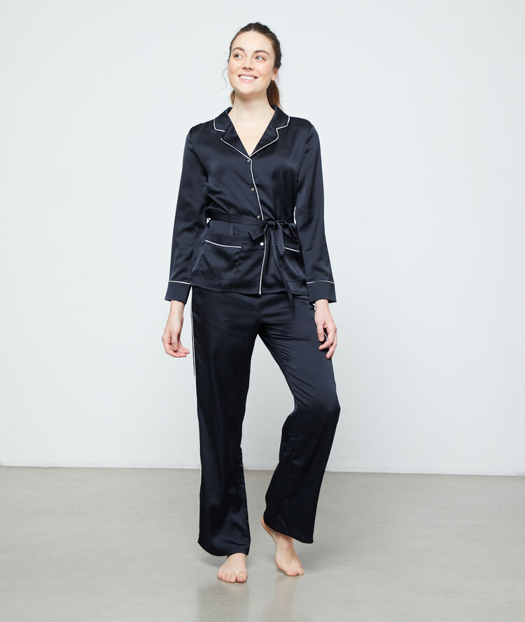 Mannenstijl pyjamahemd zwart.