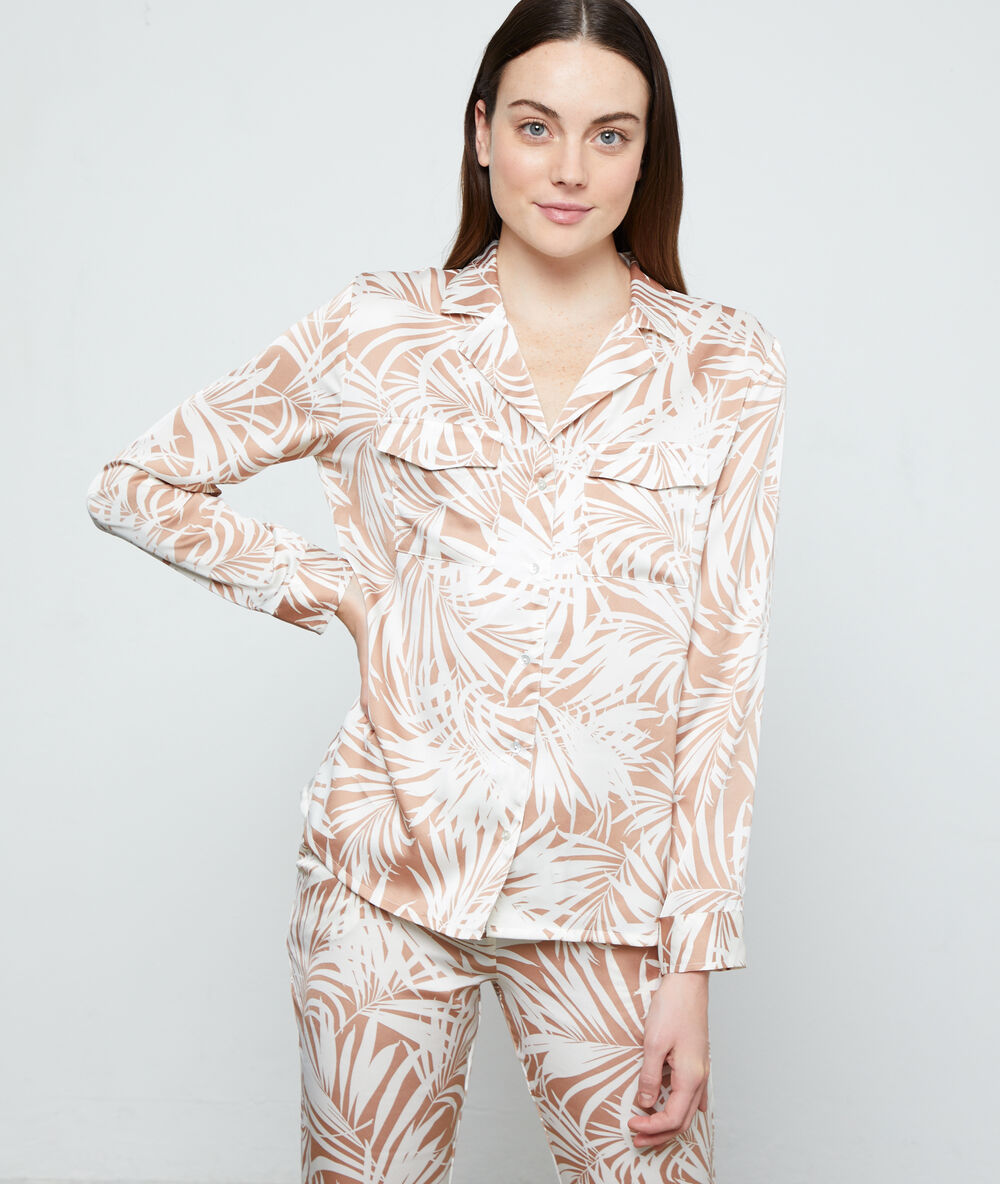 Pyjamavest met bladerprint beige.