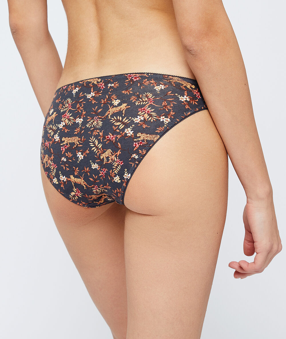 Lot de 4 culottes bronze.