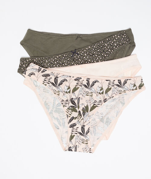 Lot de 4 culottes en coton kaki.