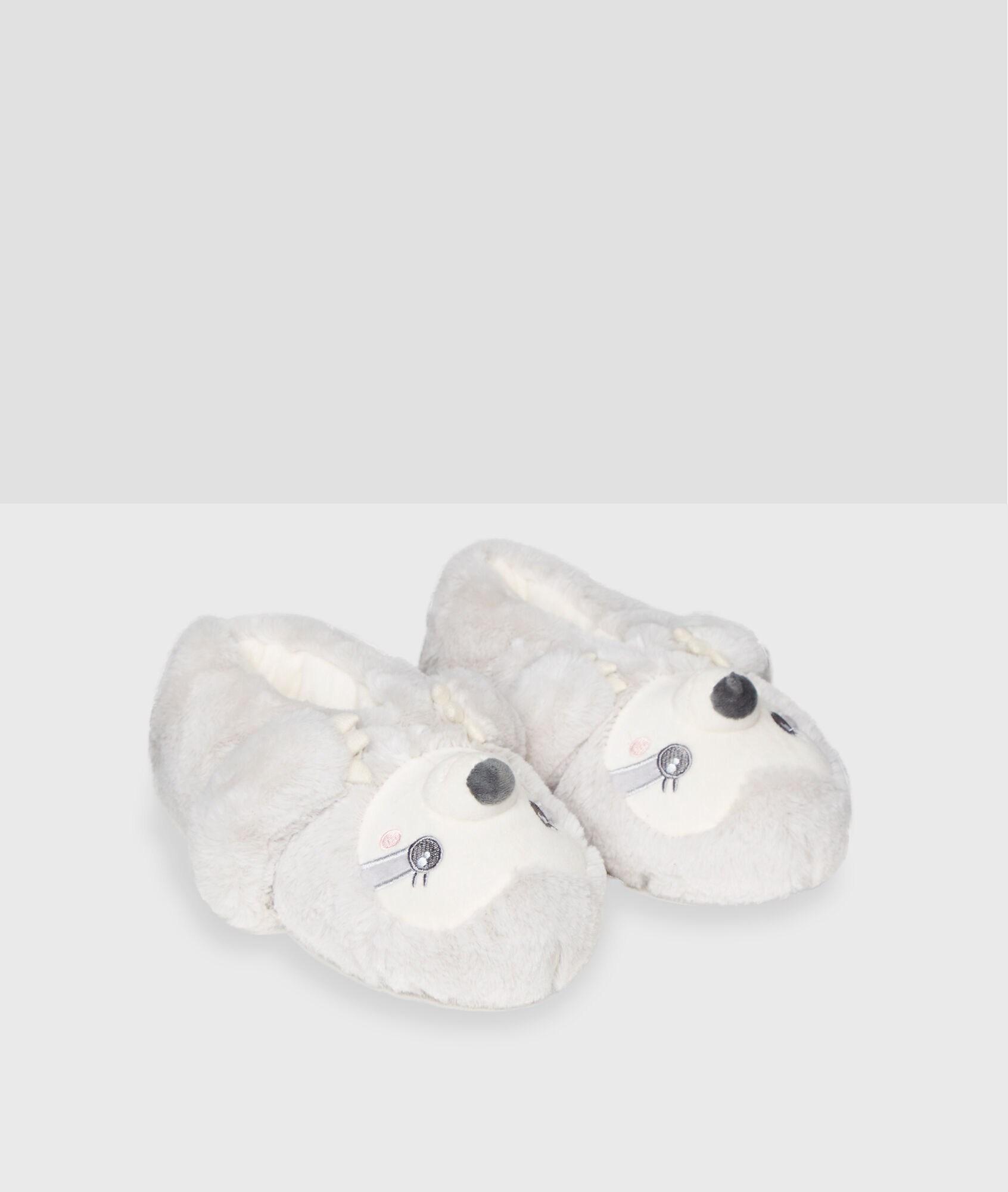 etam lingerie chaussons