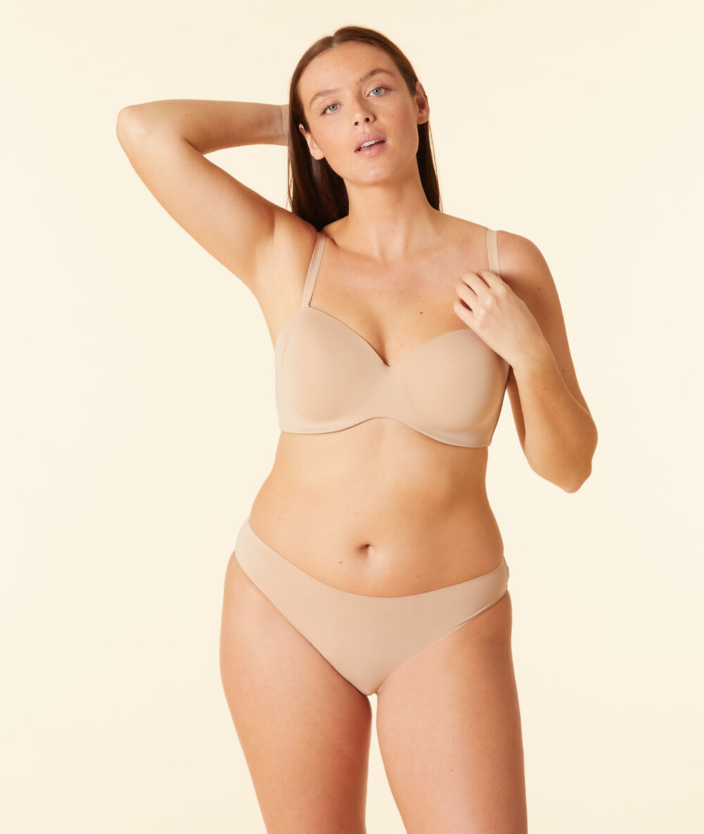 Broekje in microvezel beige.