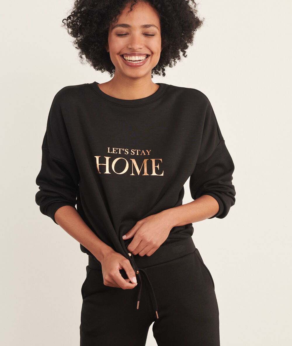 Top met lange mouwen 'let's stay home' zwart.