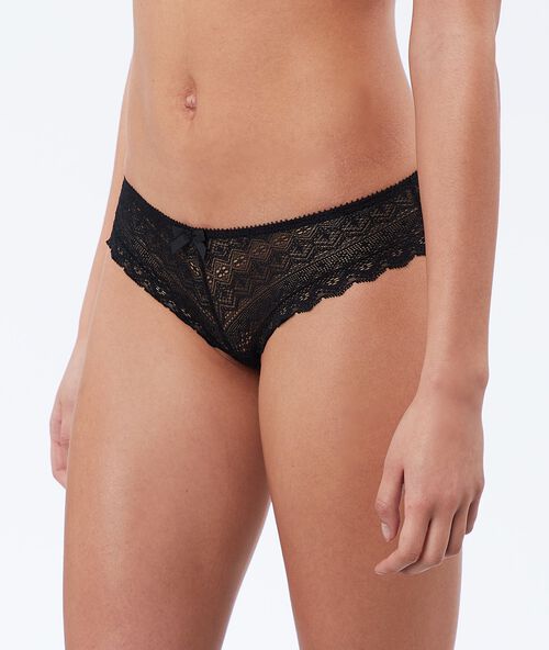 Shorty tout dentelle noir.