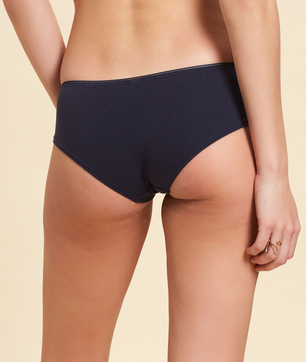 Shorty en coton marine.