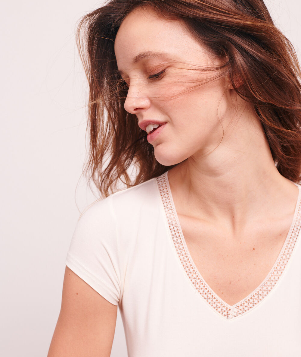 Top manches courtes maille thermique ecru.