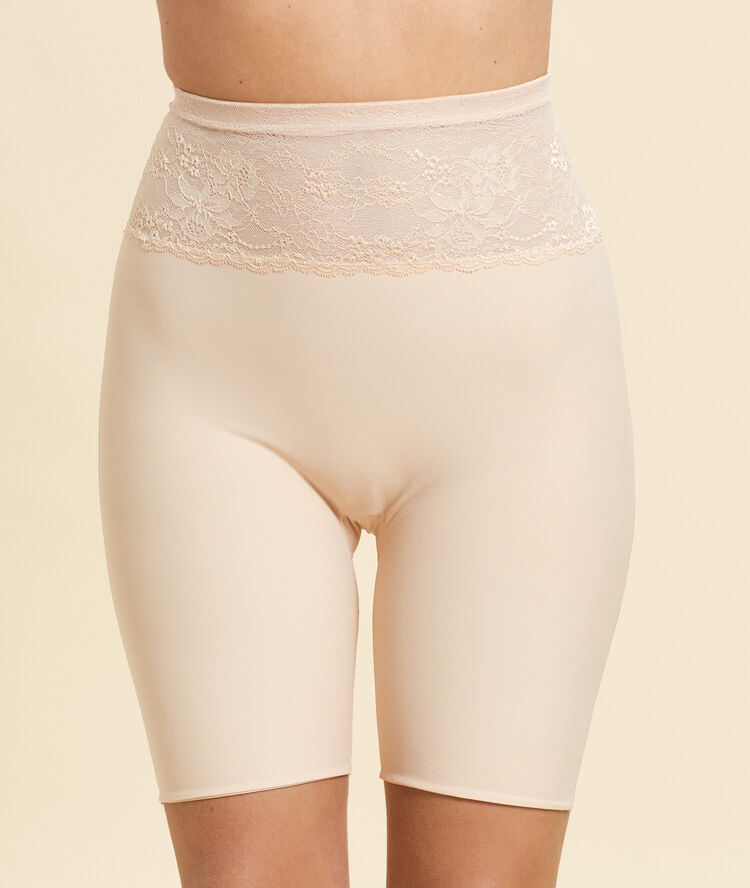 Sculpting panty, kanten details - niveau 2: gewelfd silhouet nude.