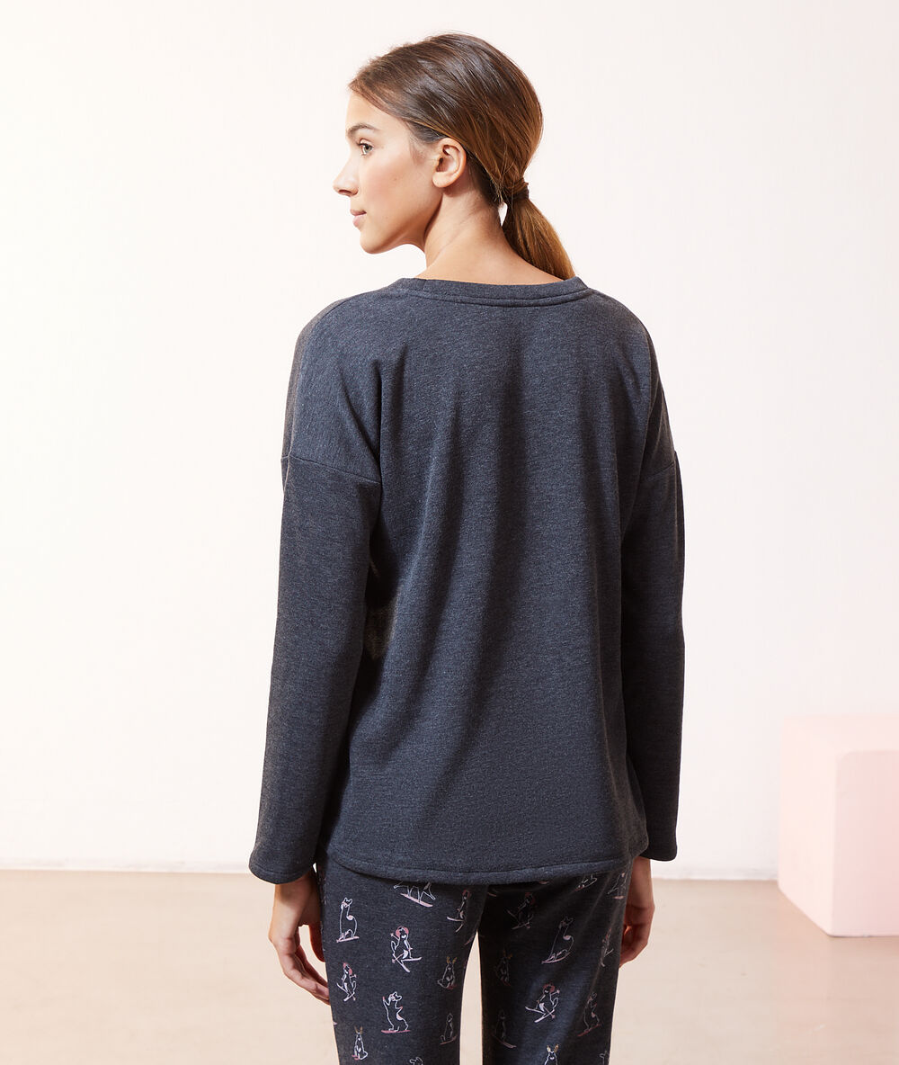 Top manches longues anthracite.