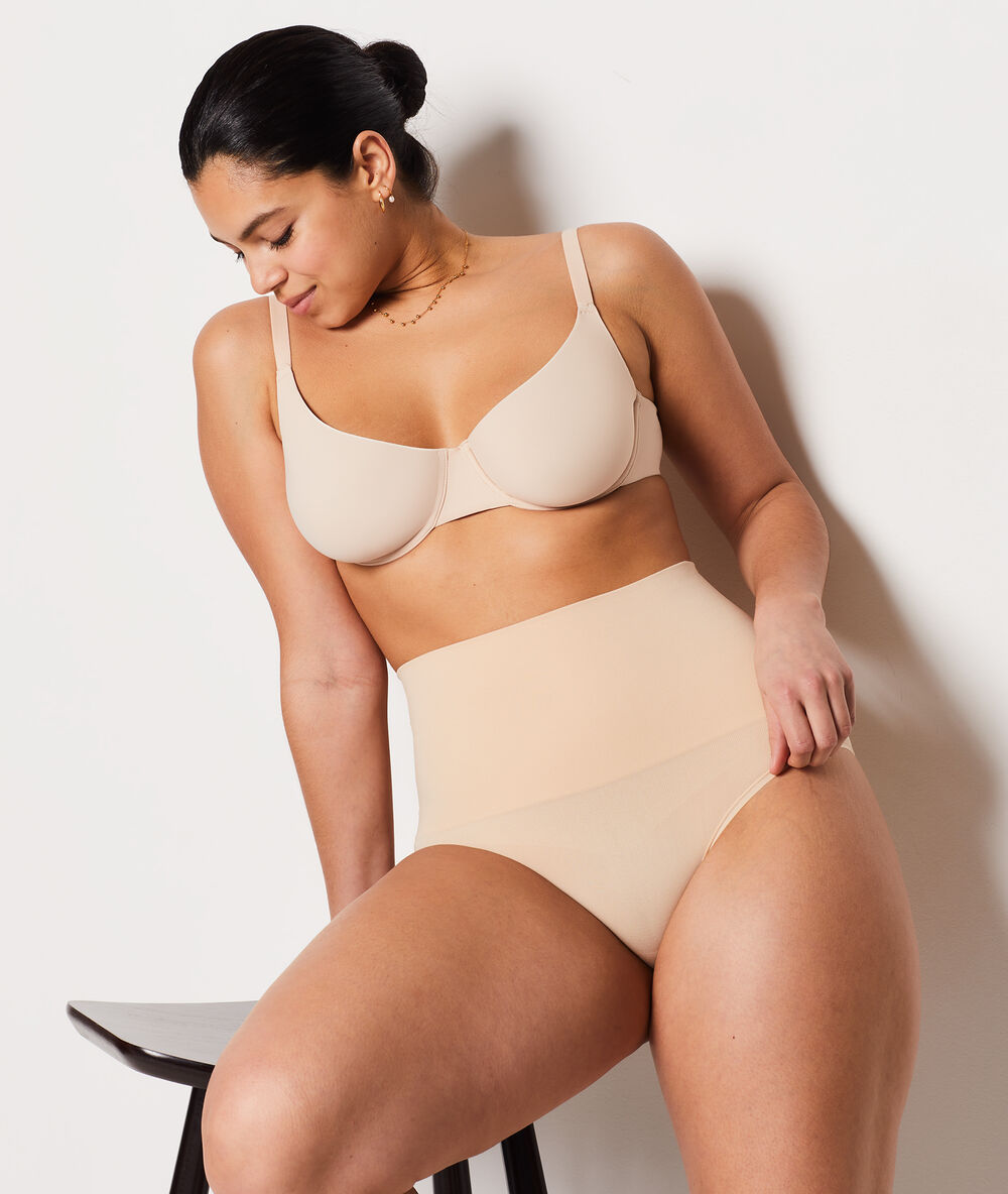 Slipje met hoge taille - gemiddelde ondersteuning beige.