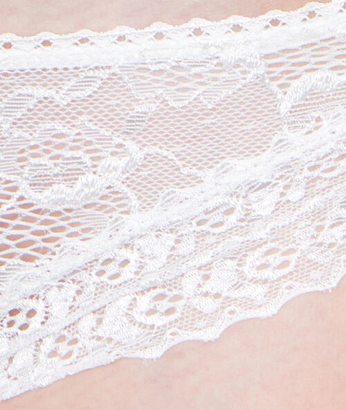 Culotte tout dentelle ecru.