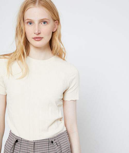 Katoenen corduroy t-shirt creme.