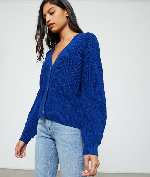 Gilet en grosse maille royal.