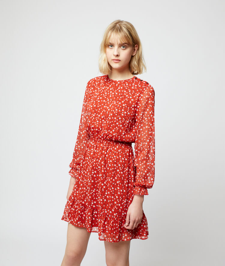 Robe smockée imprimé fleuri carmin.