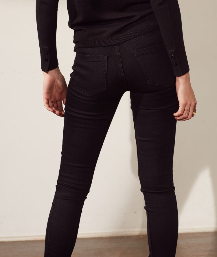 Slimfit jeans zwart.