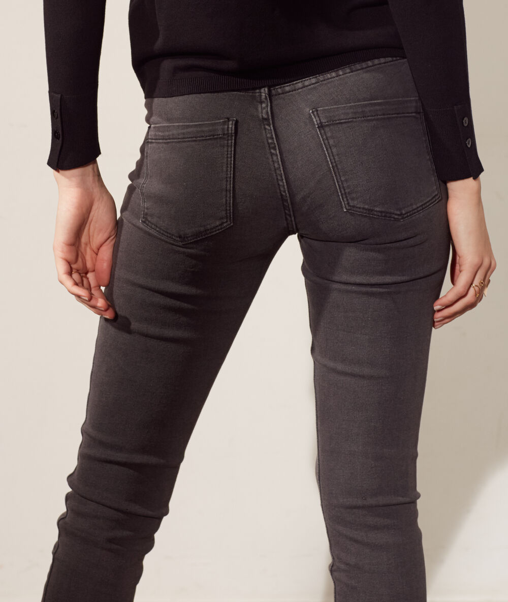 Jean slim anthracite.
