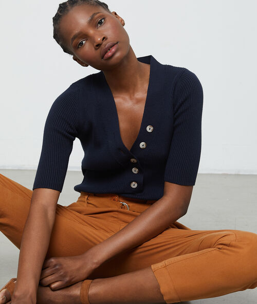 Geribbelde trui met korte mouwen marine.