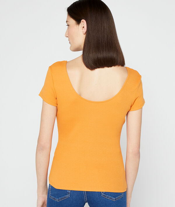 T-shirt met knopen in biokatoen T-shirt met knopen in biokatoen