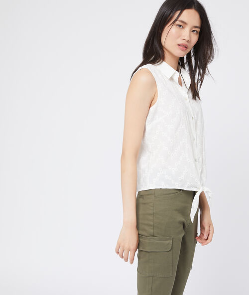 Shirt met guipurekant, om te knopen ecru.