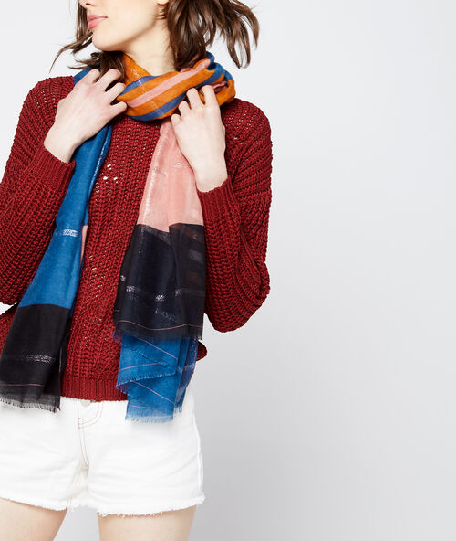 Sjaaltje met metallic weefseldetail specerij.