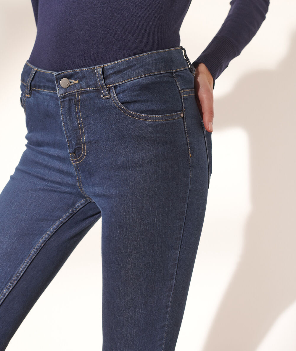 Slimfit jeans brut.