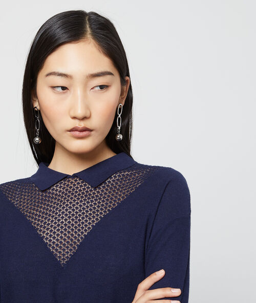 Opengewerkte trui met peter pan-kraag marine.