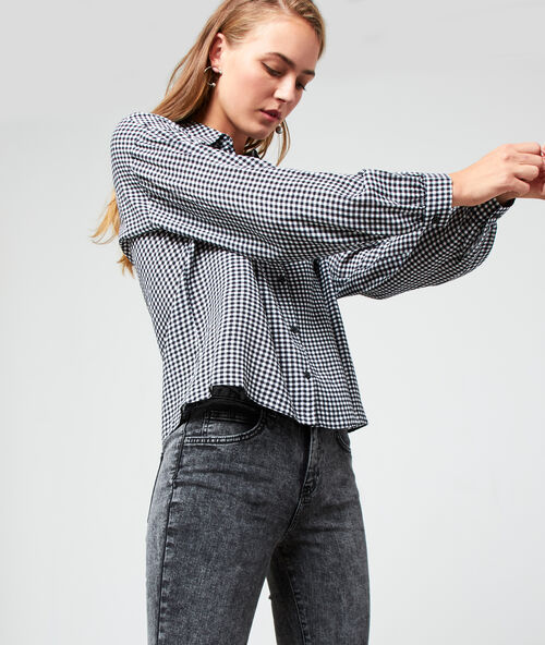 Chemise &agrave; imprim&eacute; vichy noir.