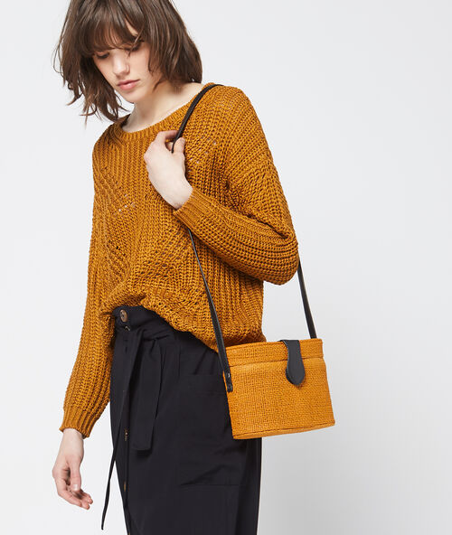 Trui met oversized knit mosterdgeel.