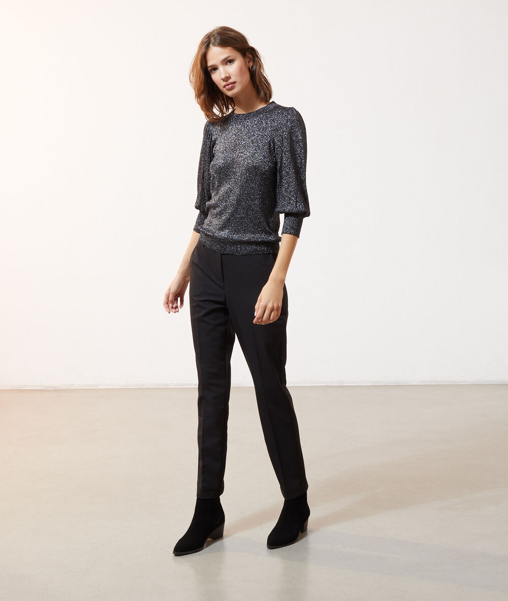 Pantalon slim noir.