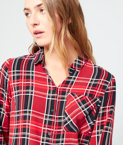 Chemise &agrave; imprim&eacute; tartan carmin.