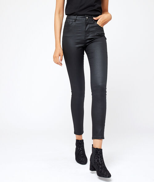 Slimfit jeans met geolied effect glanzend zwart.